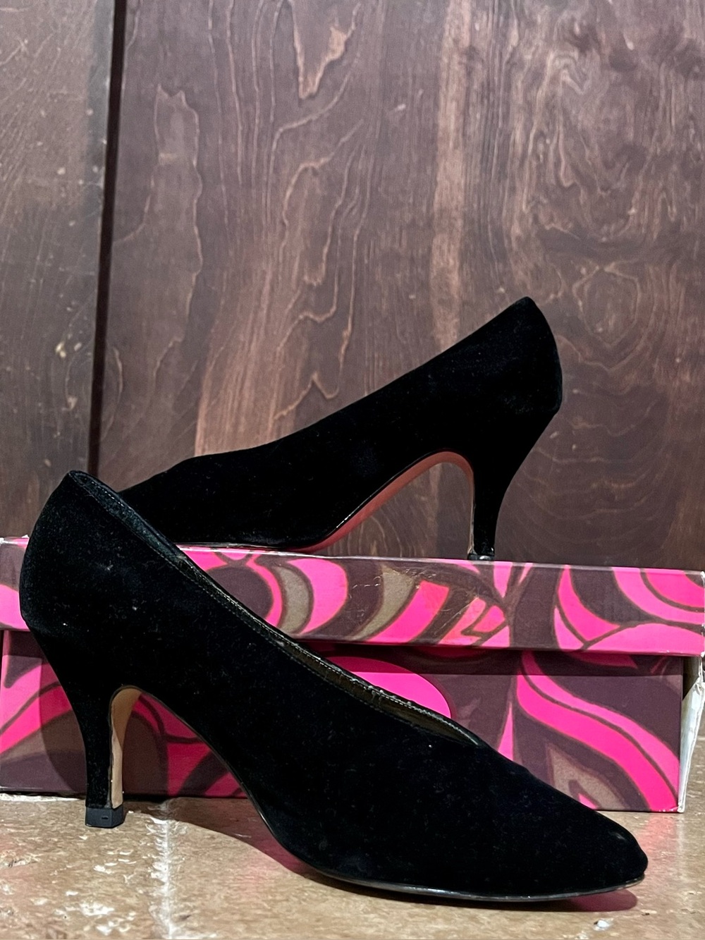 Vintage Touch of Nina Black Pointed Toe Pumps Heels Size 6